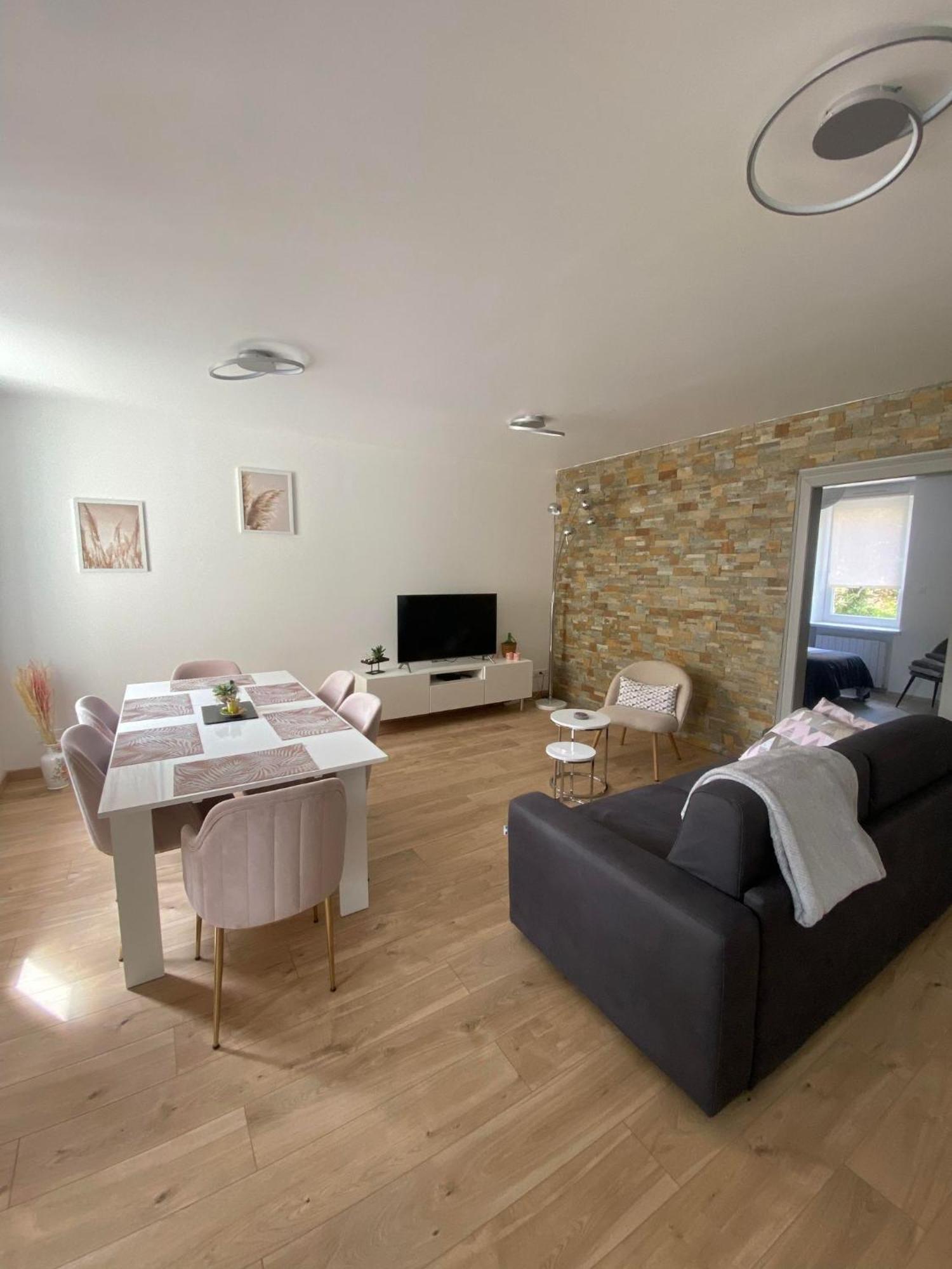 Gite Le Sequoia Apartment Sélestat Екстериор снимка